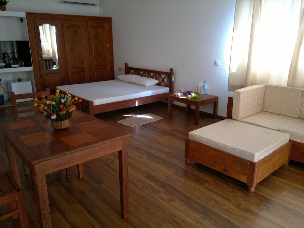 Thumbelina Apartments & Hotel Aluthgama Exteriér fotografie
