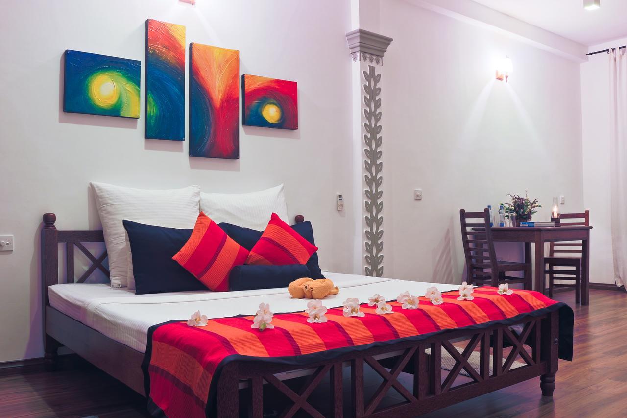 Thumbelina Apartments & Hotel Aluthgama Exteriér fotografie